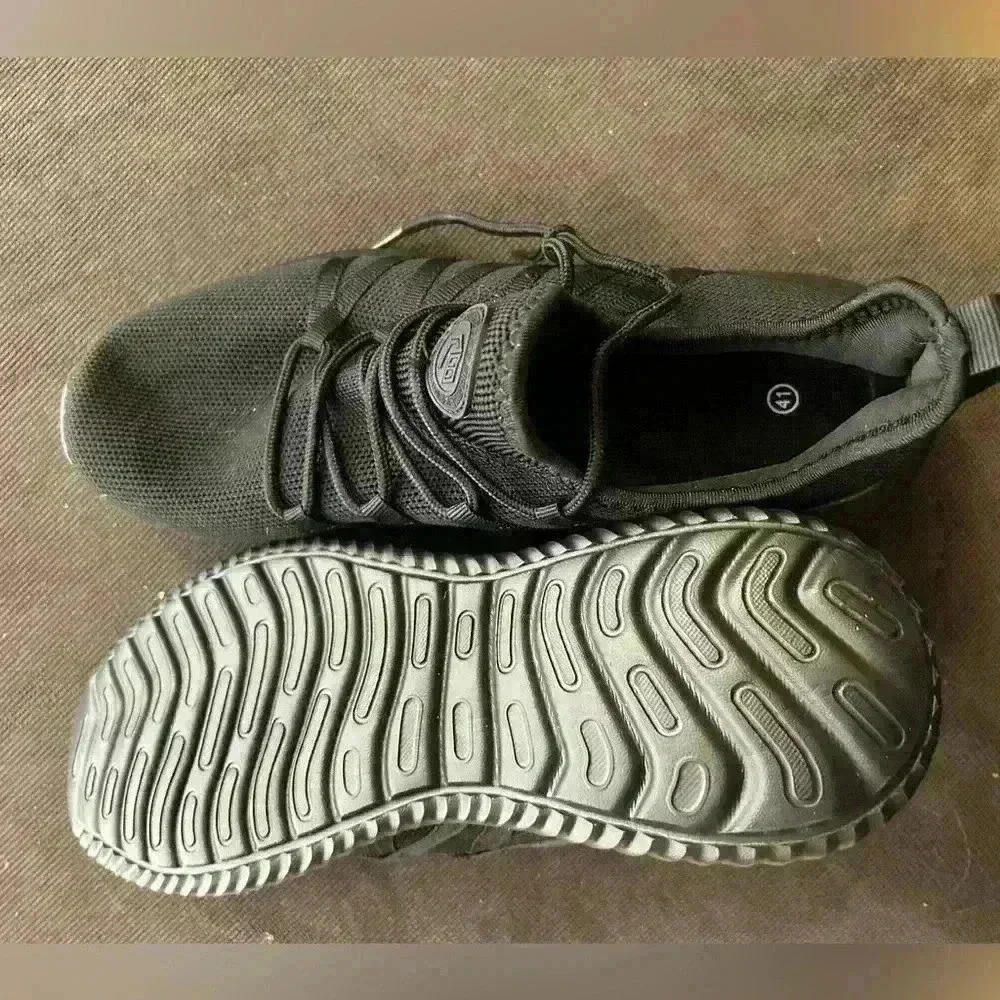 Unbranded Men's Laced Up Athletic Sneaker, EU Size 41, Black - Picture 2 of 3